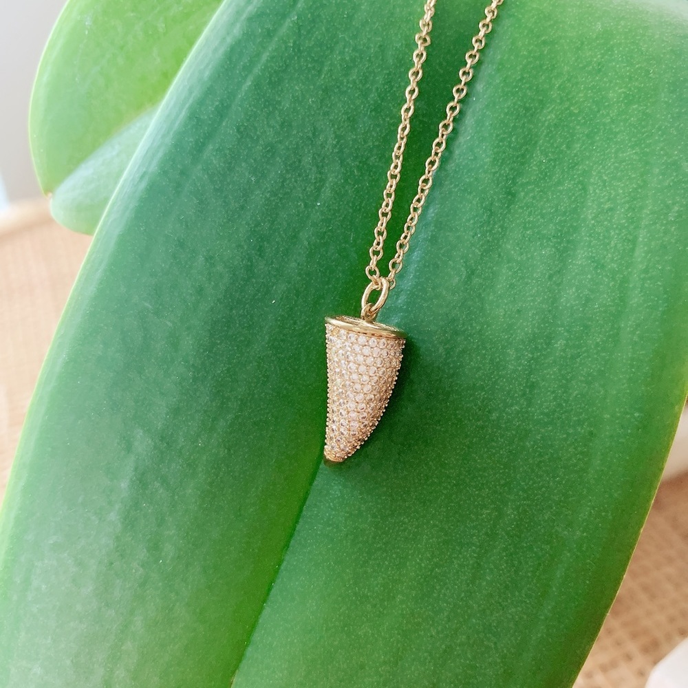 Tusk pendant